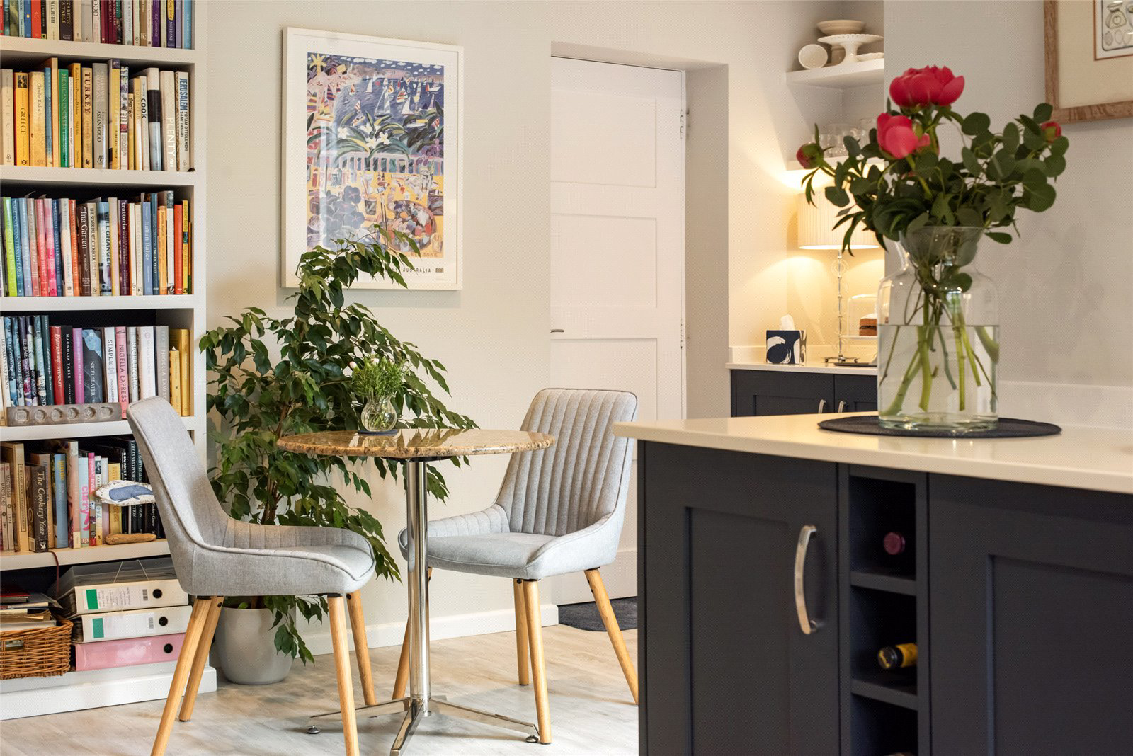 Kitchen/Breakfast Rm