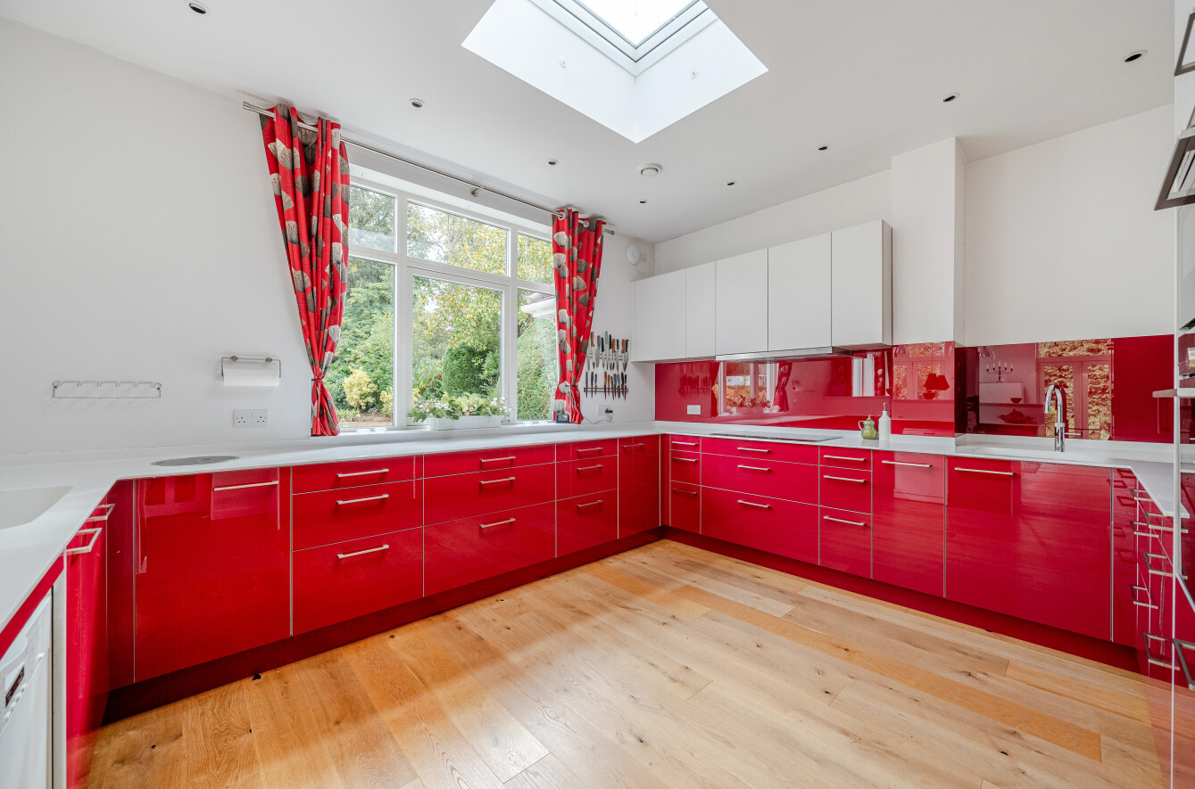 Hockering Road, Woking, Surrey, GU22, photo 16