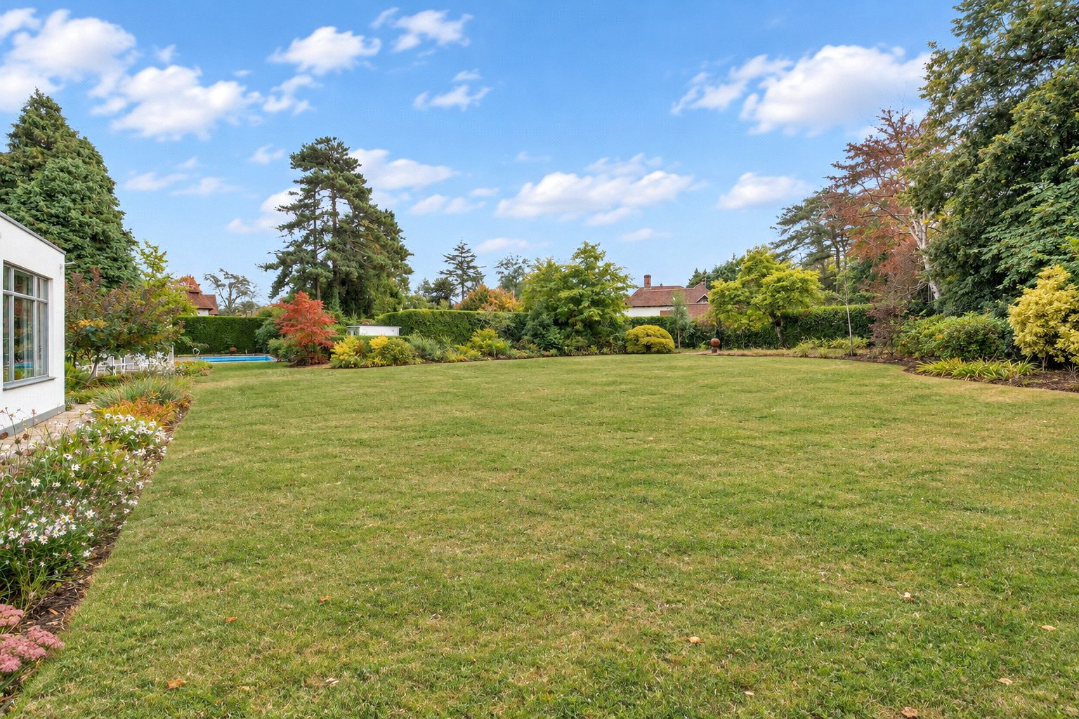 Hockering Road, Woking, Surrey, GU22, photo 59
