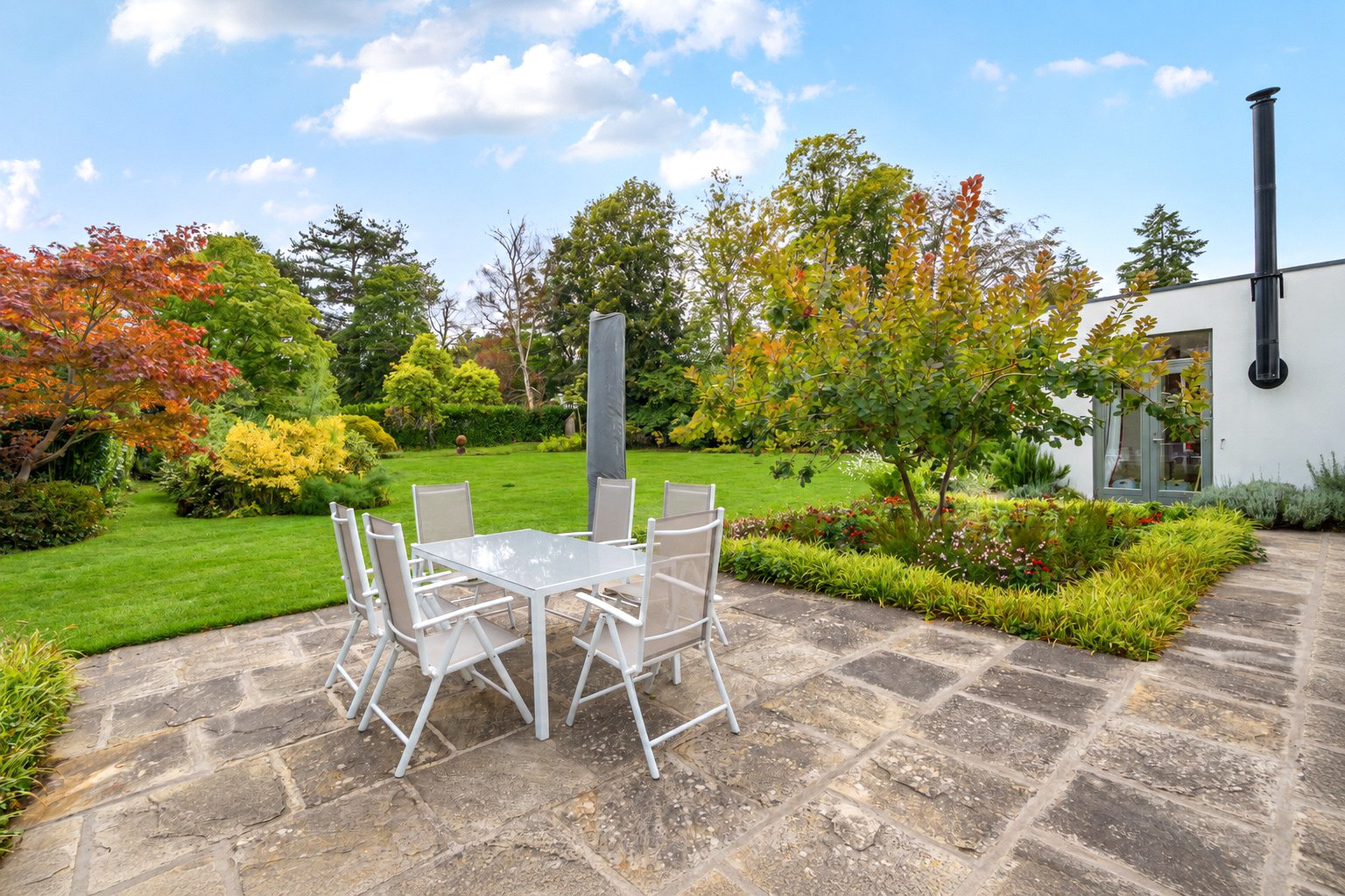 Hockering Road, Woking, Surrey, GU22, photo 50