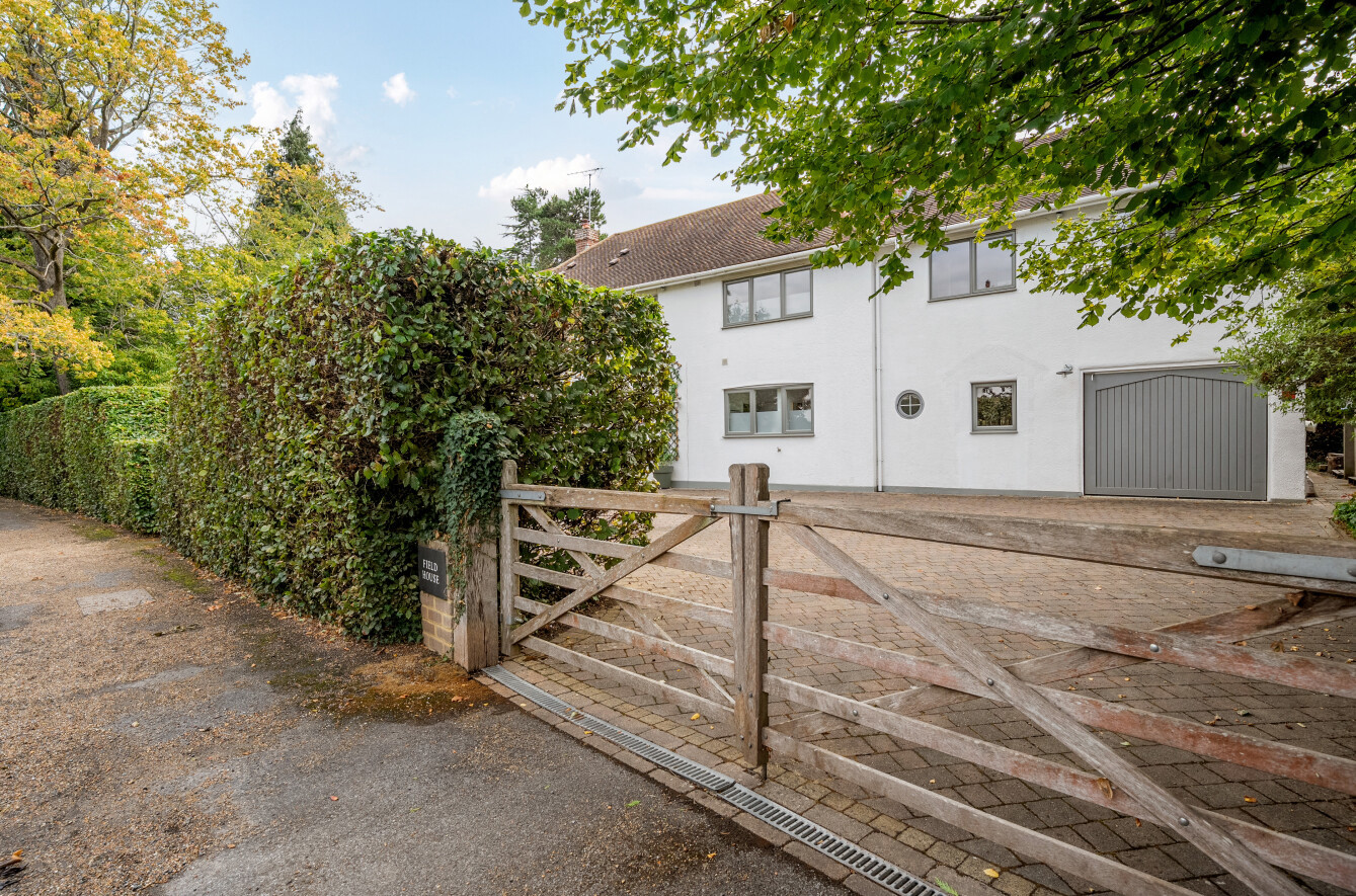Hockering Road, Woking, Surrey, GU22, photo 51