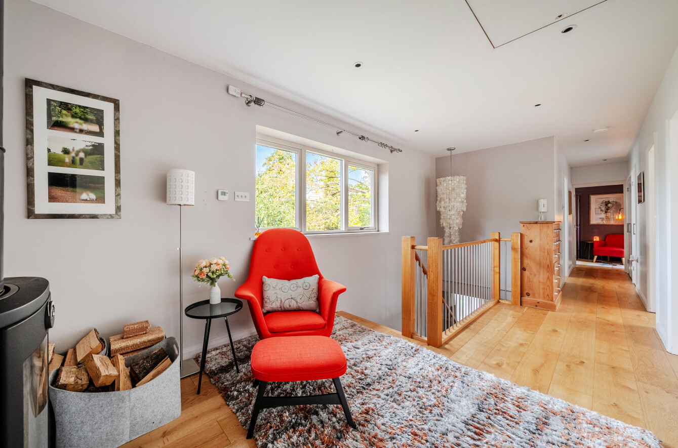 Hockering Road, Woking, Surrey, GU22, photo 28