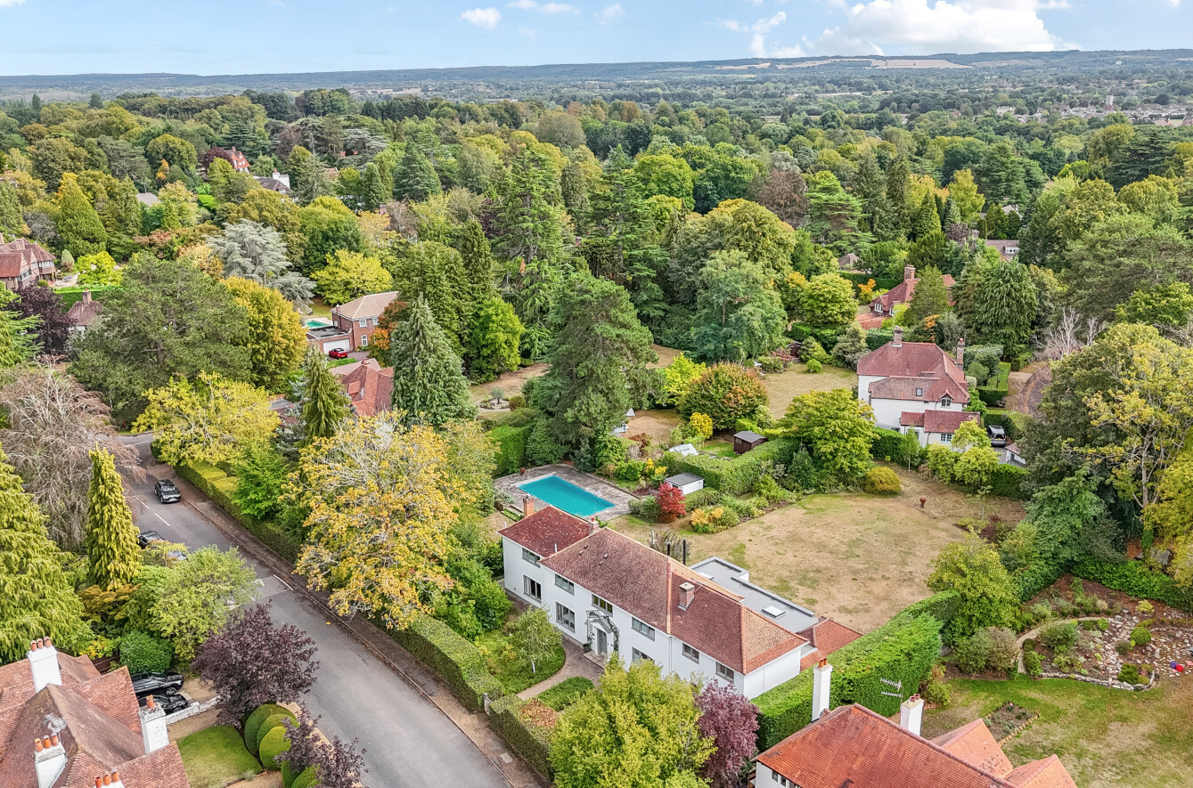 Hockering Road, Woking, Surrey, GU22, photo 53