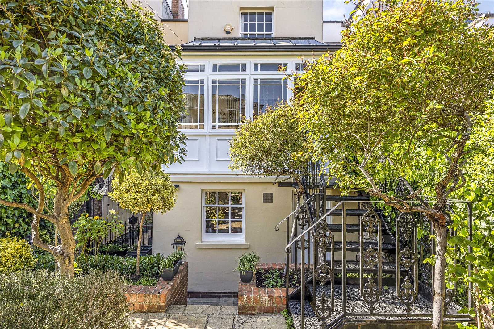 Royal Parade, Cheltenham, Gloucestershire, GL50, photo 5