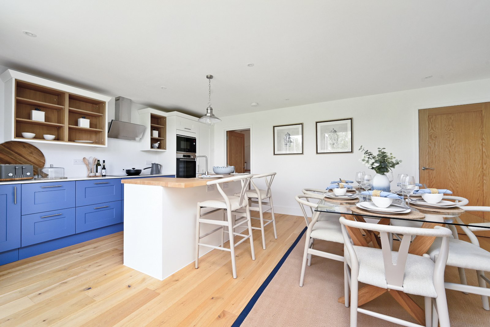 The Courtyard, Ardingly Road, Lindfield, RH16, photo 2