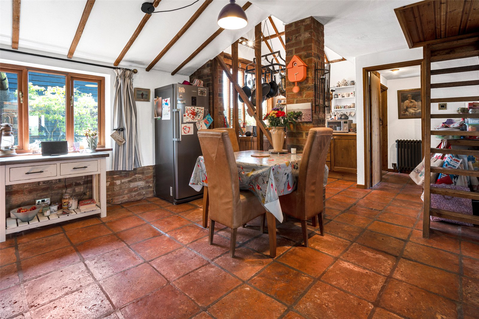 Dining/Kitchen