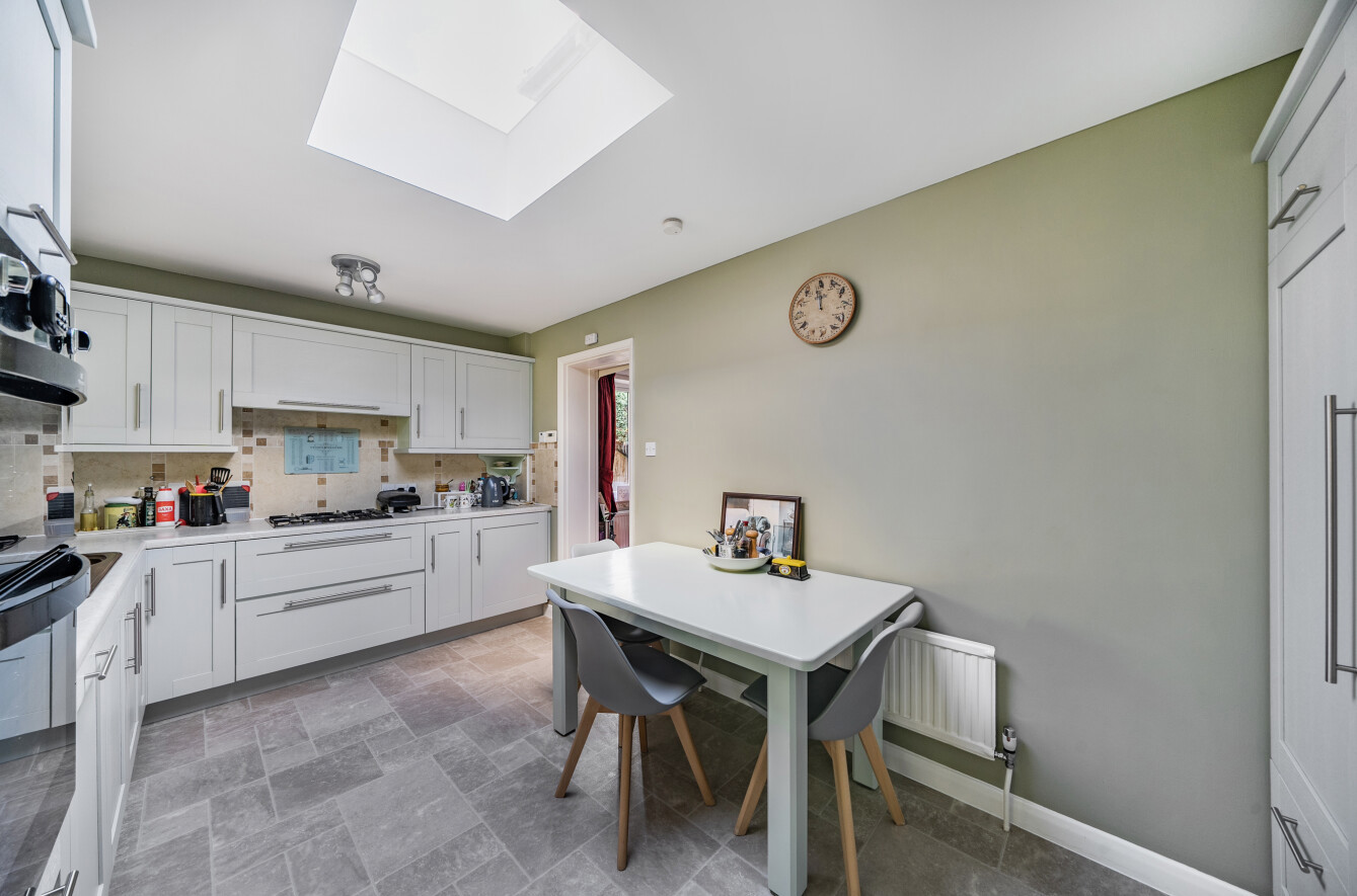 Fenns Lane, West End, Woking, GU24, photo 17