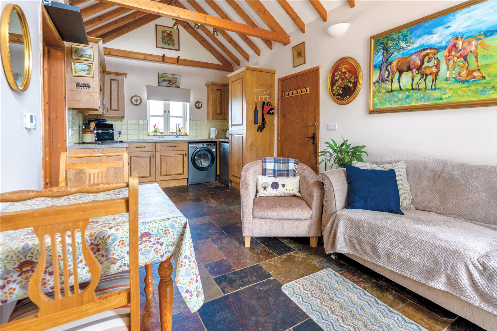 Wattisfield Road, Thelnetham, Diss, Suffolk, IP22, photo 7