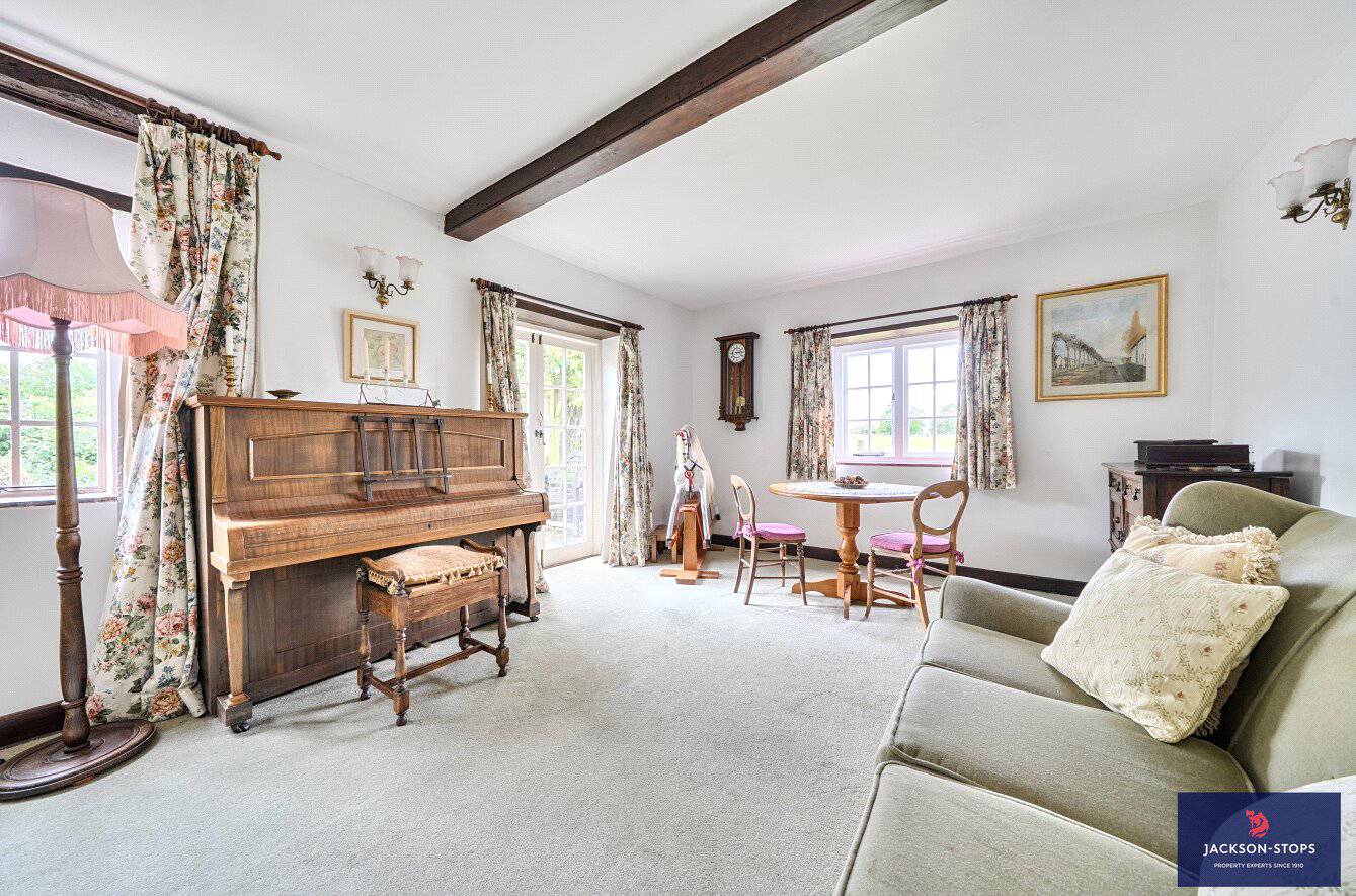 Lodge Road, Little Houghton, Northamptonshire, NN7, photo 10