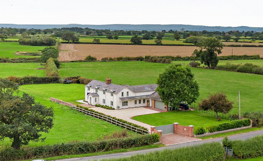 Burwardsley Road, Tattenhall, Chester, Cheshire, CH3