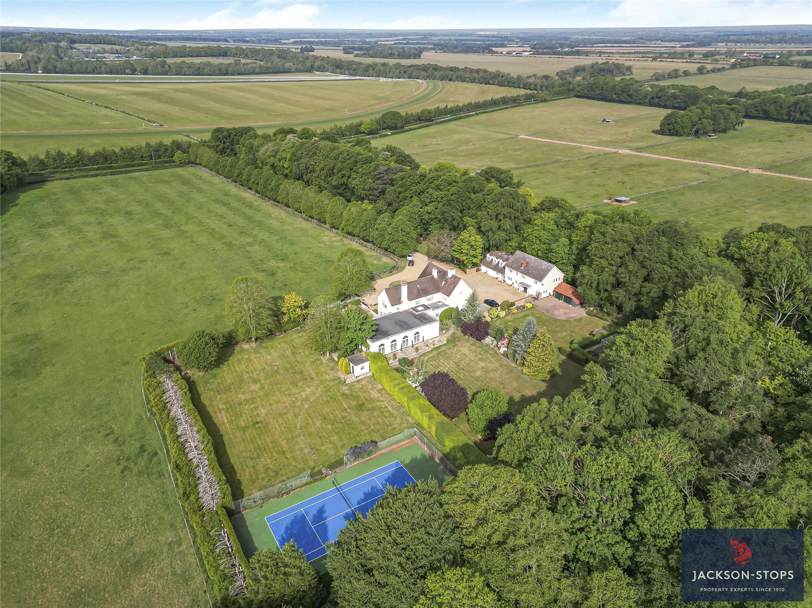 School Road, Moulton, Newmarket, Suffolk, CB8