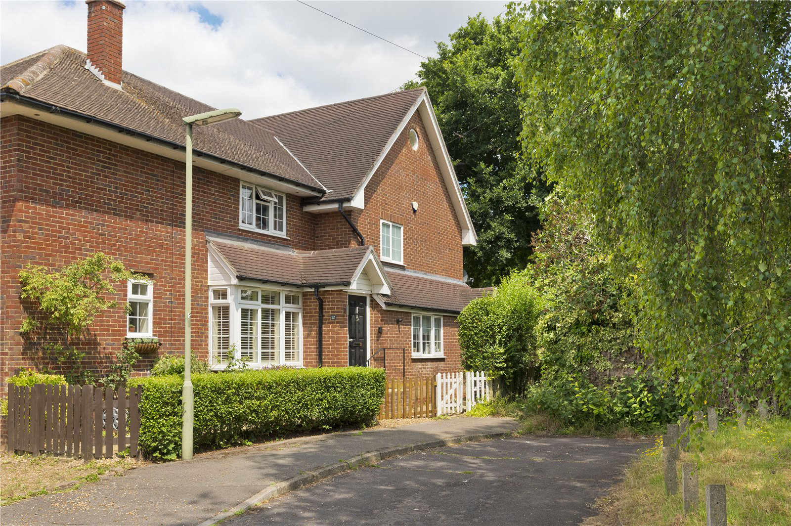 Elm Drive, Chobham, Surrey, GU24