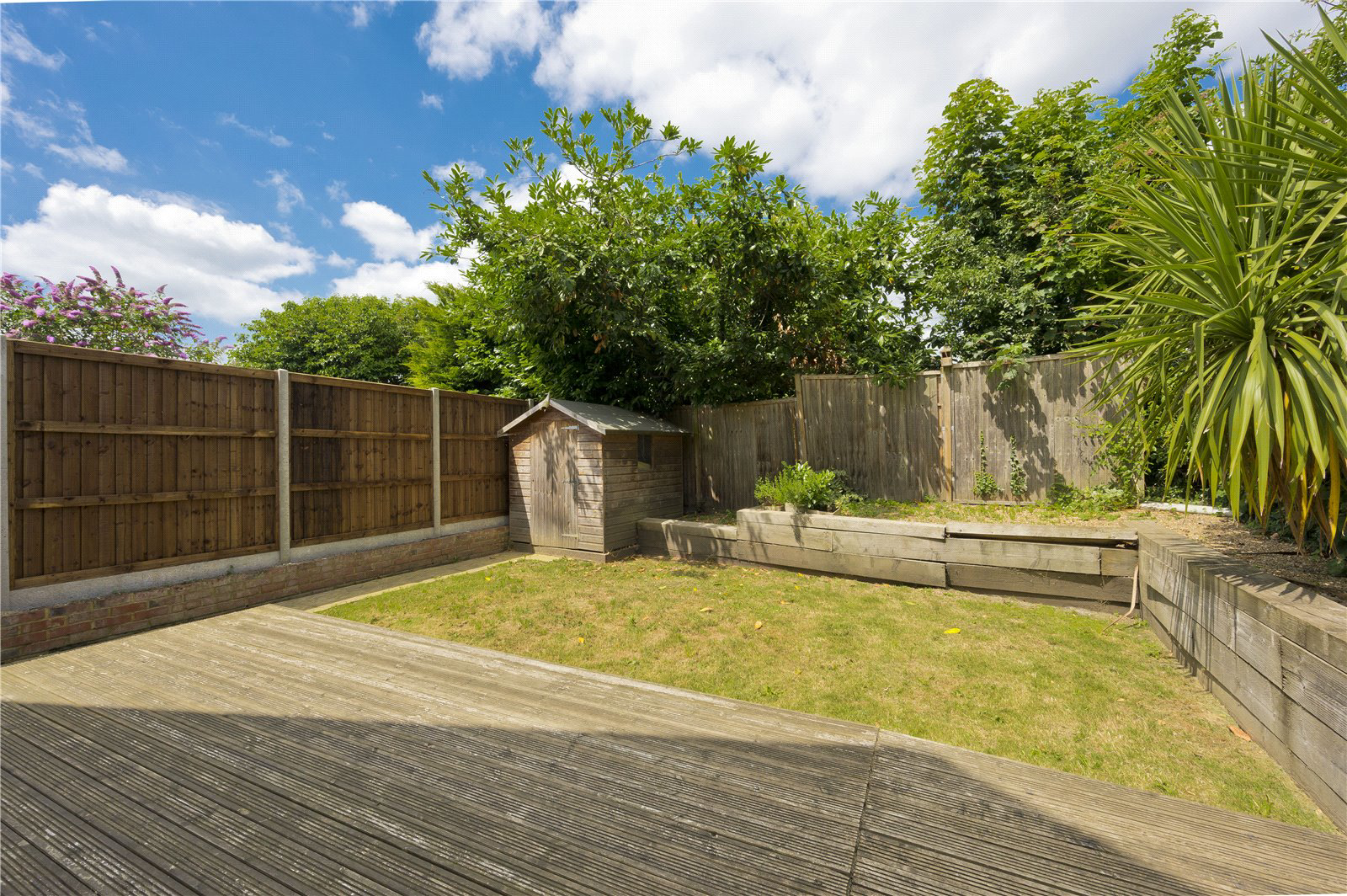 Elm Drive, Chobham, Surrey, GU24, photo 12