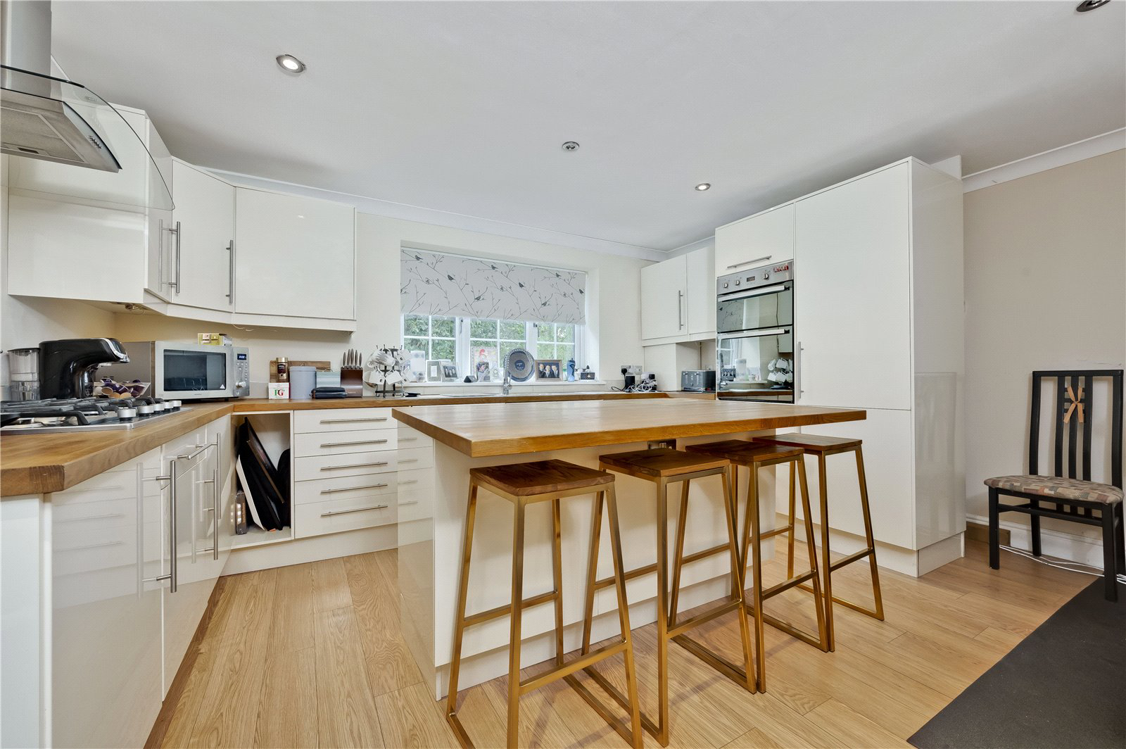 Elm Drive, Chobham, Surrey, GU24, photo 4