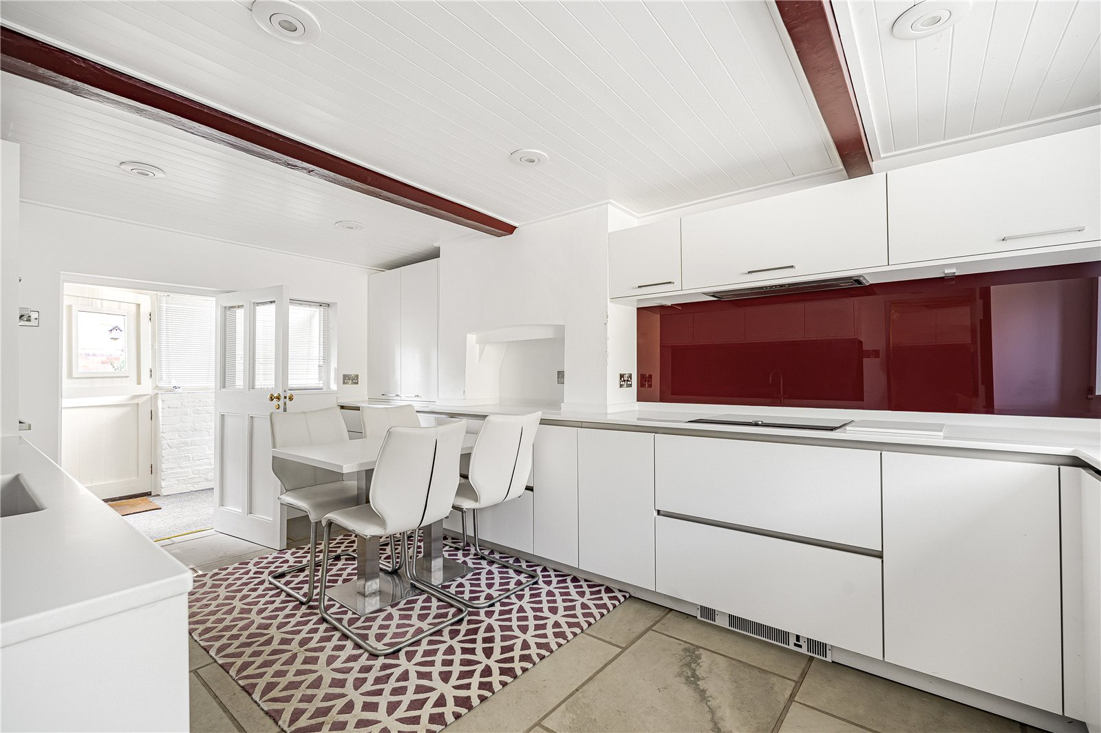 Kitchen / Breakfast