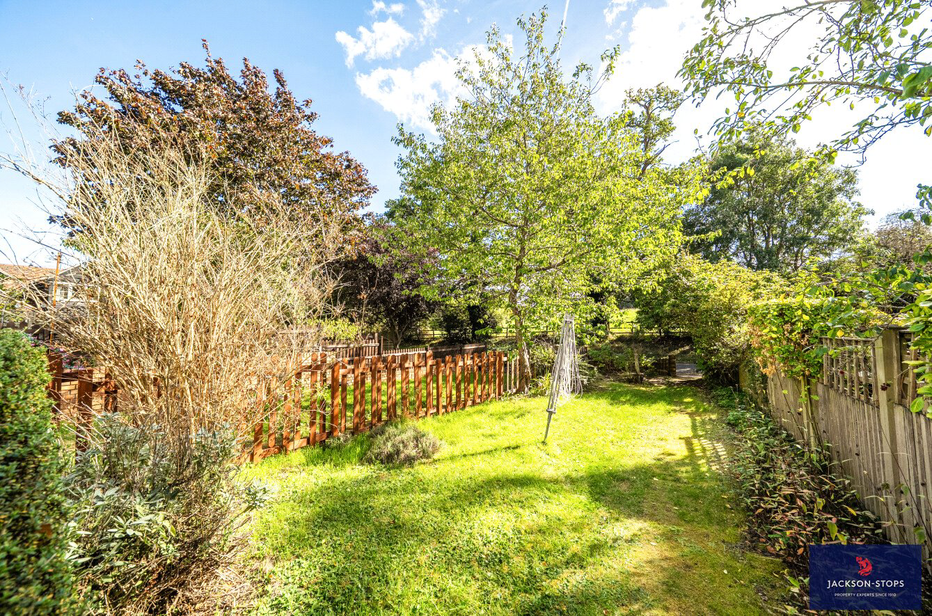 High Street, Tingrith, Bedfordshire, MK17, photo 12