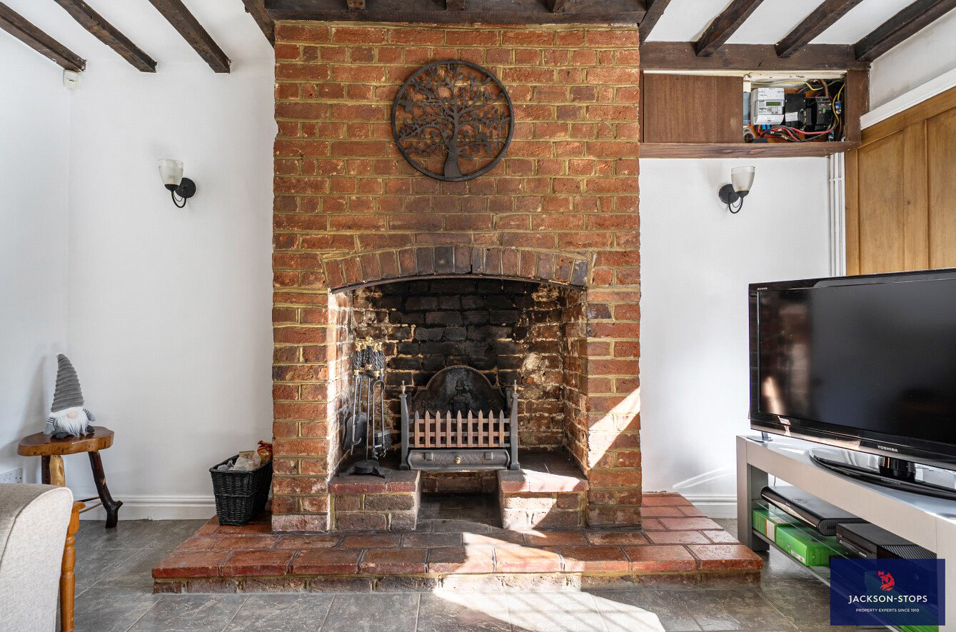 High Street, Tingrith, Bedfordshire, MK17, photo 4