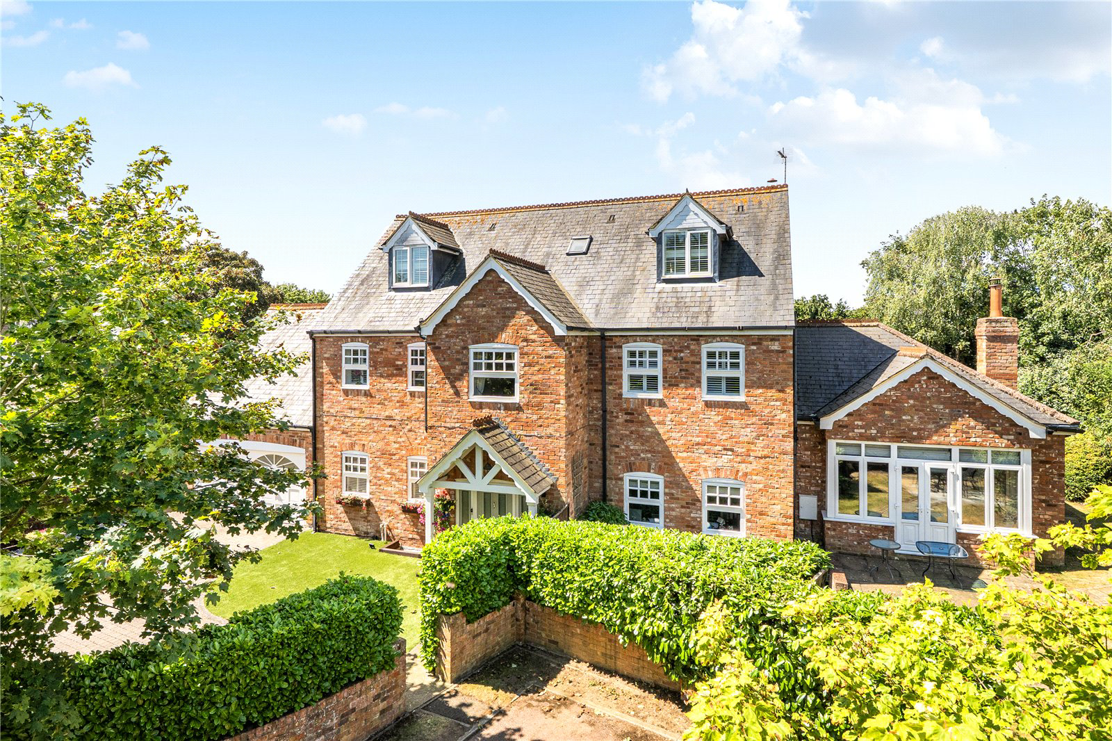 Woodlands Grange, Earls Barton, Northamptonshire, NN6