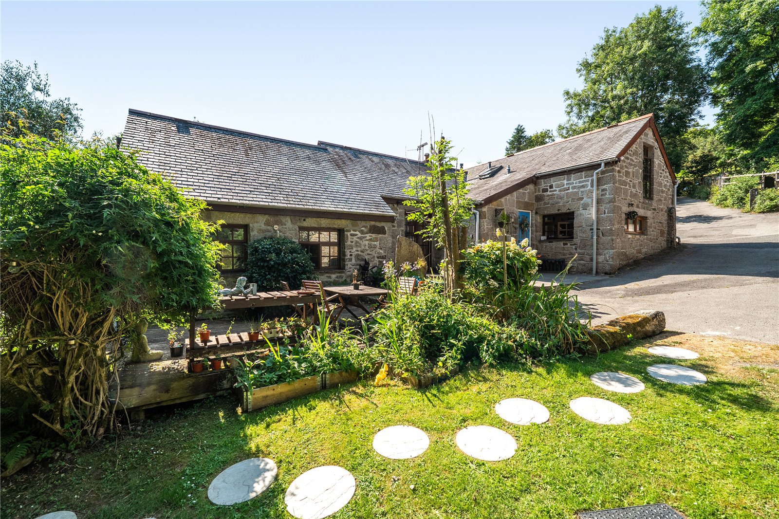 7 Acre Homestead With Multiple Dwellings and Income, Lowertown, Helston, Cornwall, TR13, photo 2