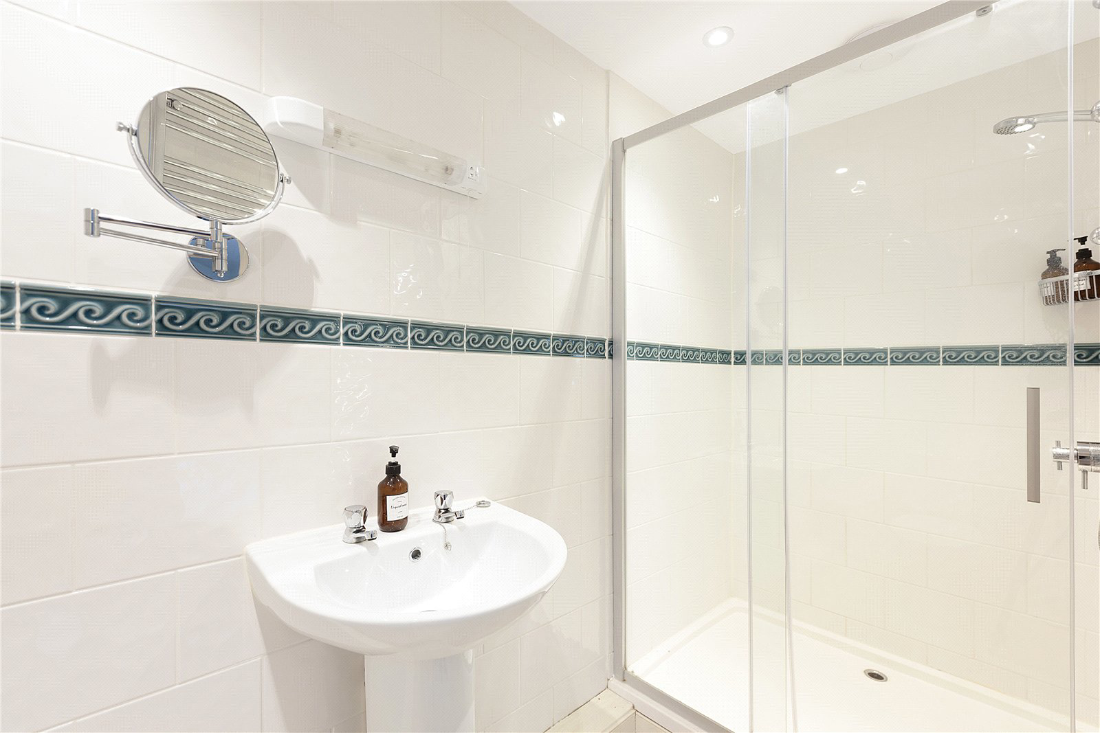 Angel Hill, Bury St Edmunds, Suffolk, IP33, photo 27