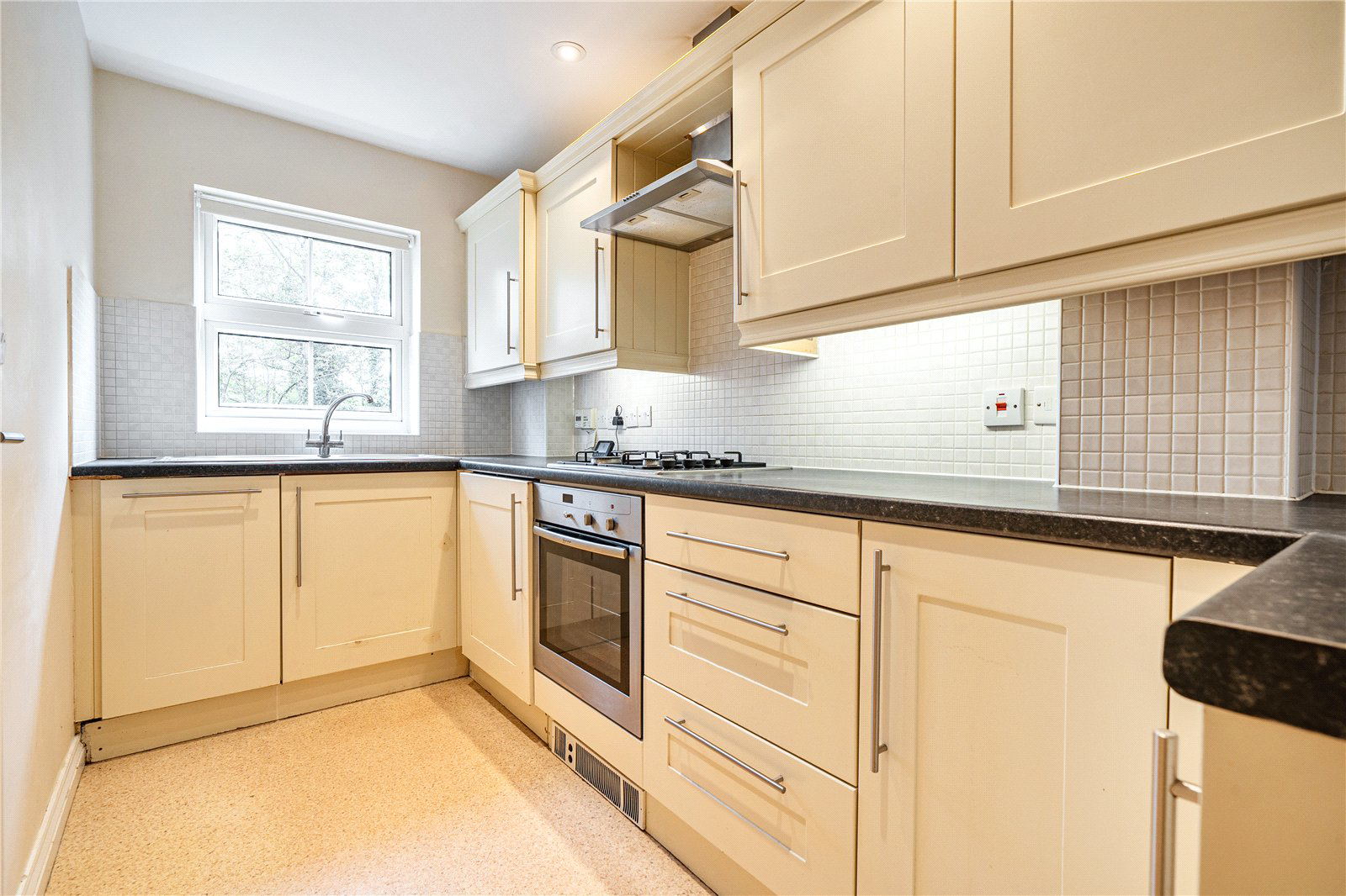 Maltings Way, Bury St Edmunds, Suffolk, IP32, photo 4