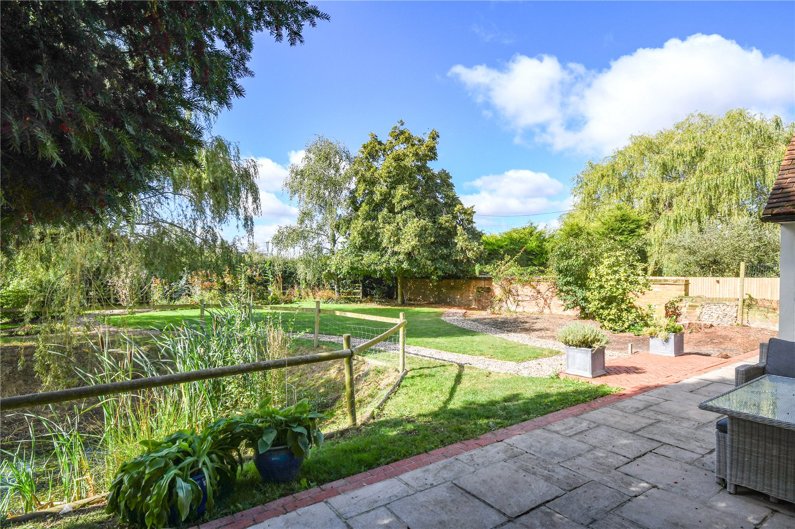 Watch House Green, Felsted, Dunmow, Essex, CM6, photo 3
