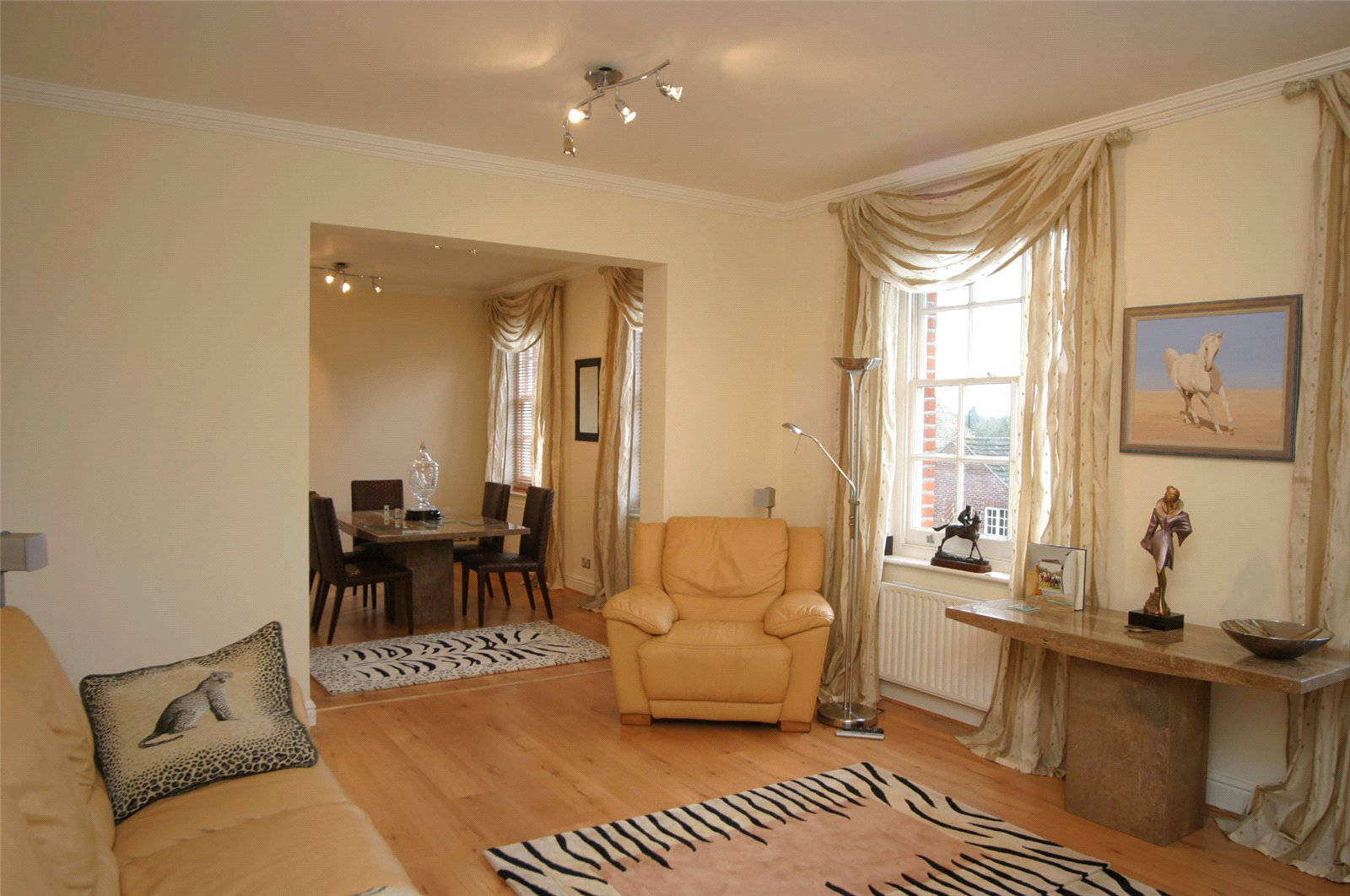 Coronation Court, Green Road, Newmarket, Suffolk, CB8, photo 6