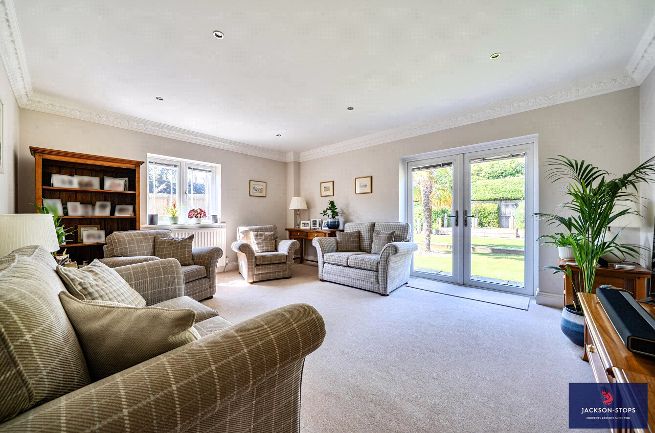 Anchor Drive, Northampton, Northamptonshire, NN2, photo 8
