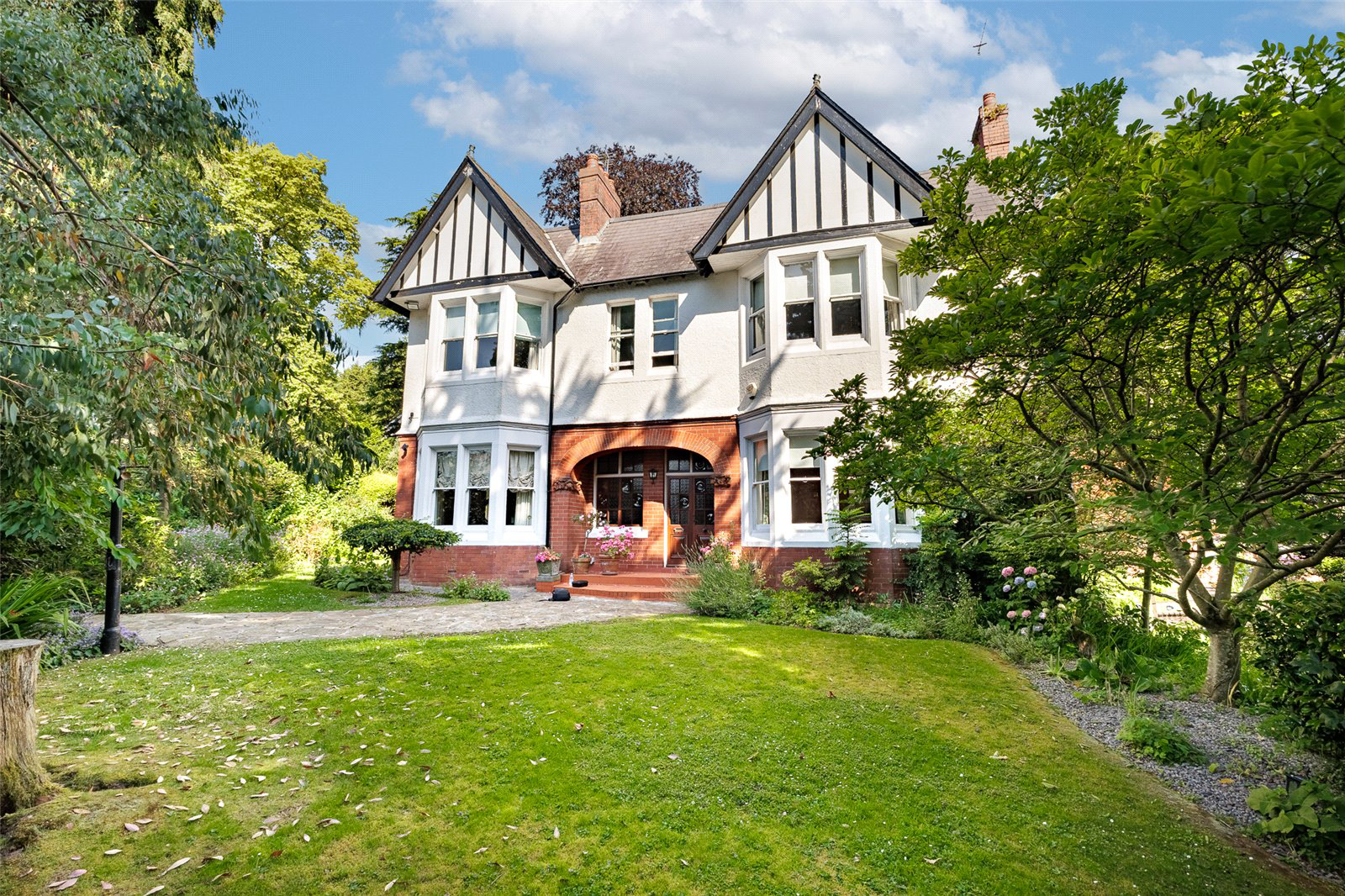 Oakfield Road, Newport, NP20