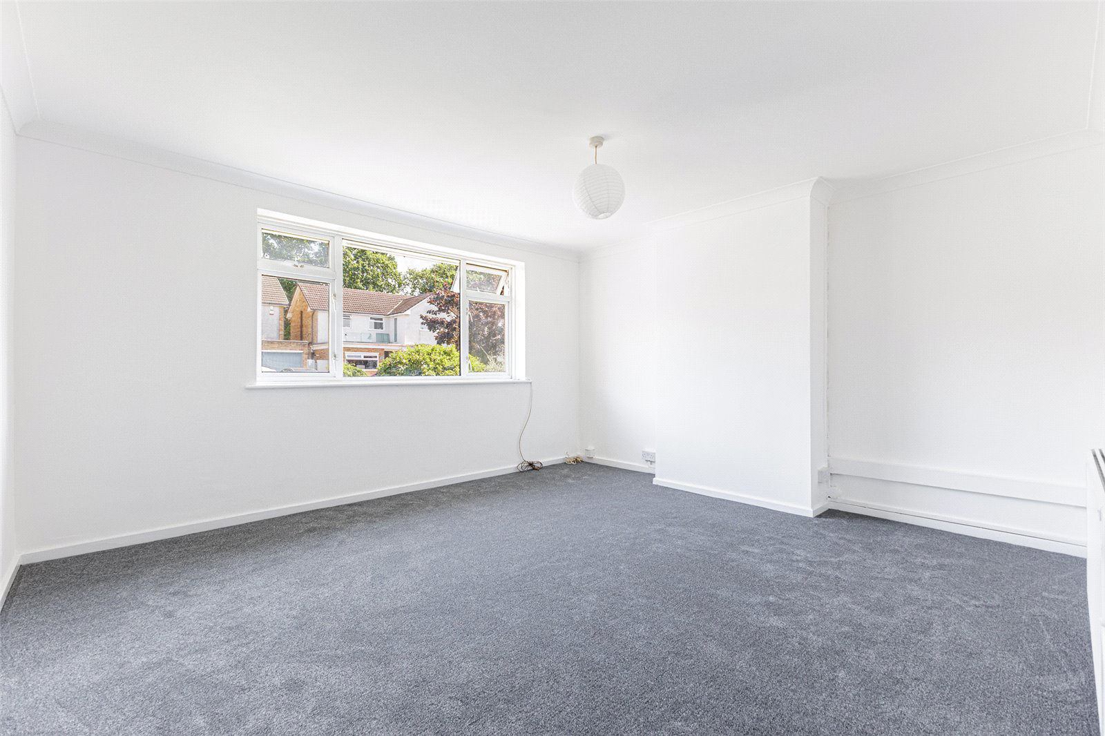 Pennant Crescent, Lakeside, Cardiff, CF23, photo 3