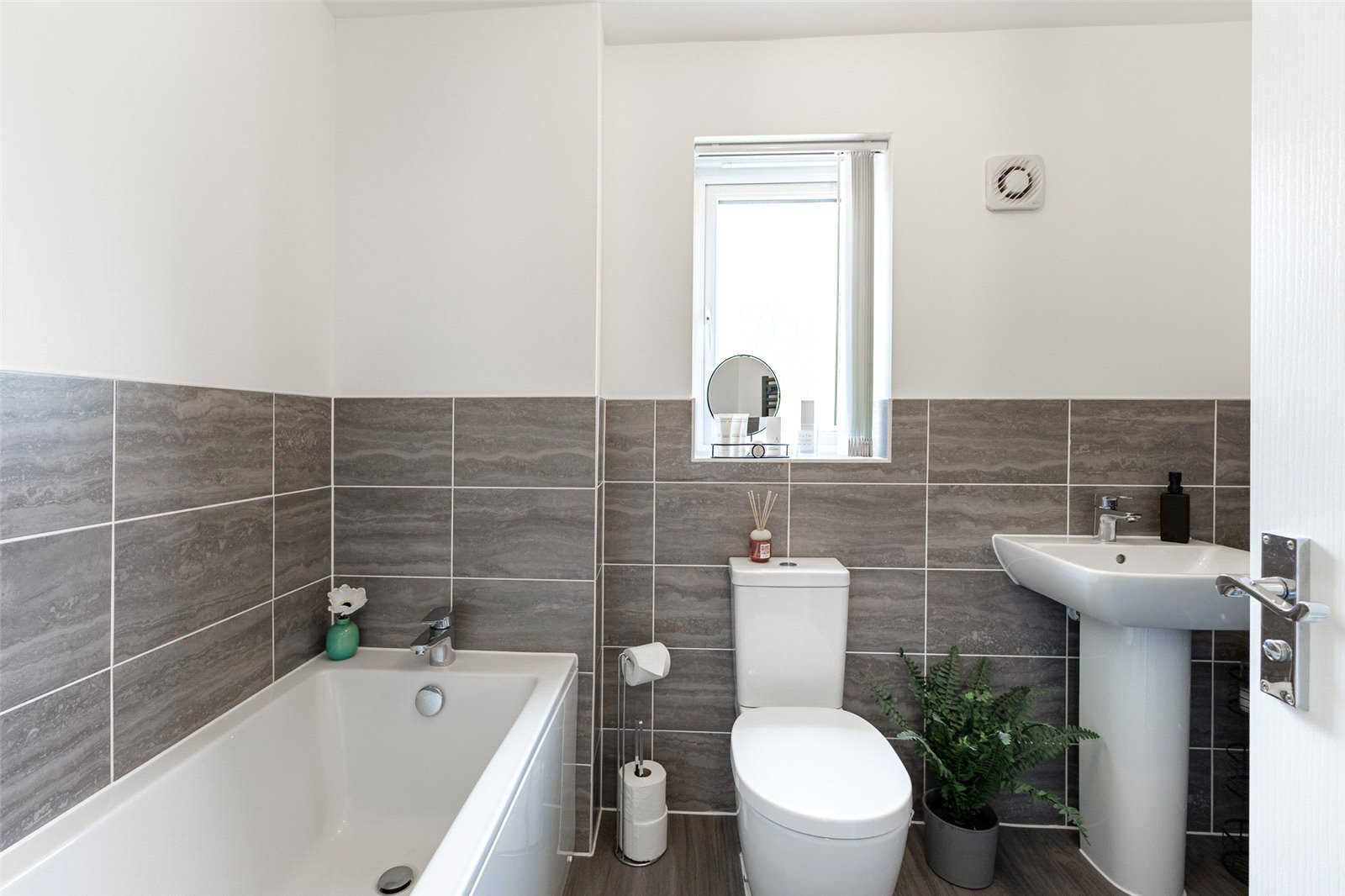 Clos Thomas, Old St. Mellons, Cardiff, CF3, photo 17