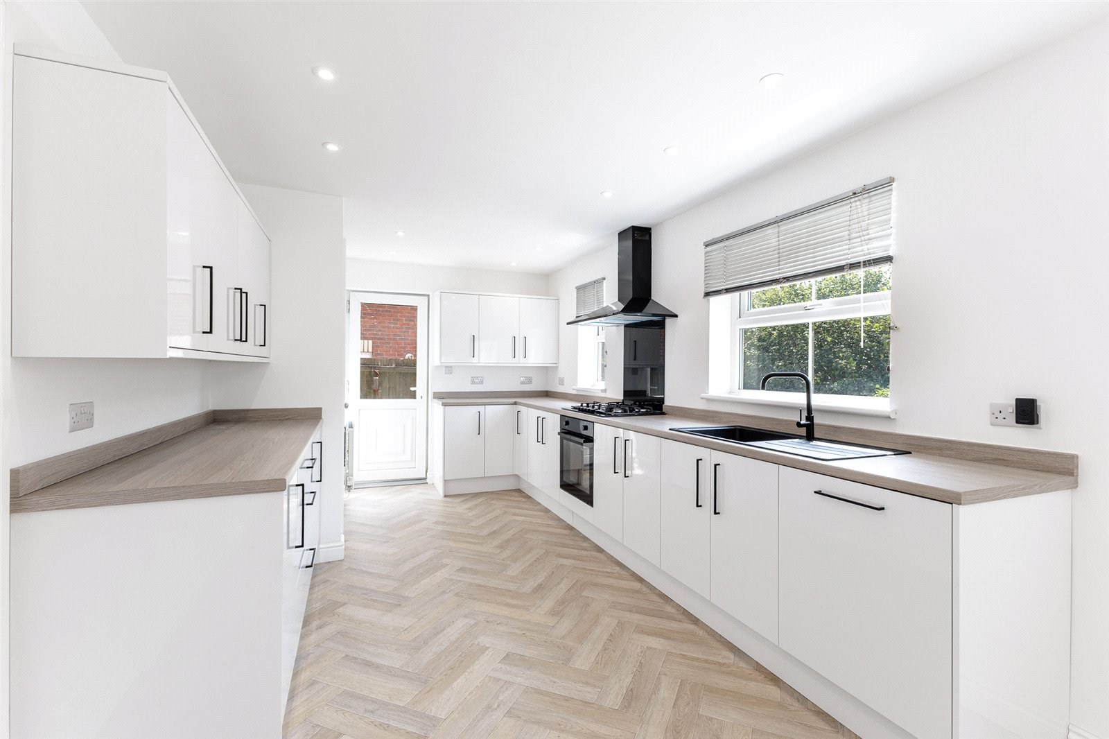 Heol Peredur, Thornhill, Cardiff, CF14, photo 5