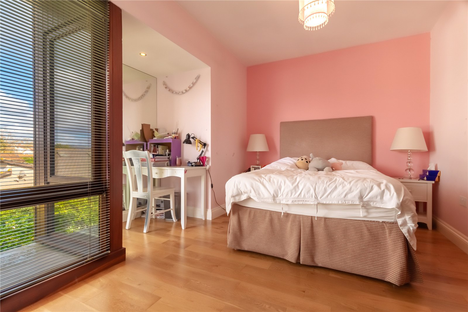 Cefn Coed Crescent, Cyncoed, Cardiff, CF23, photo 24