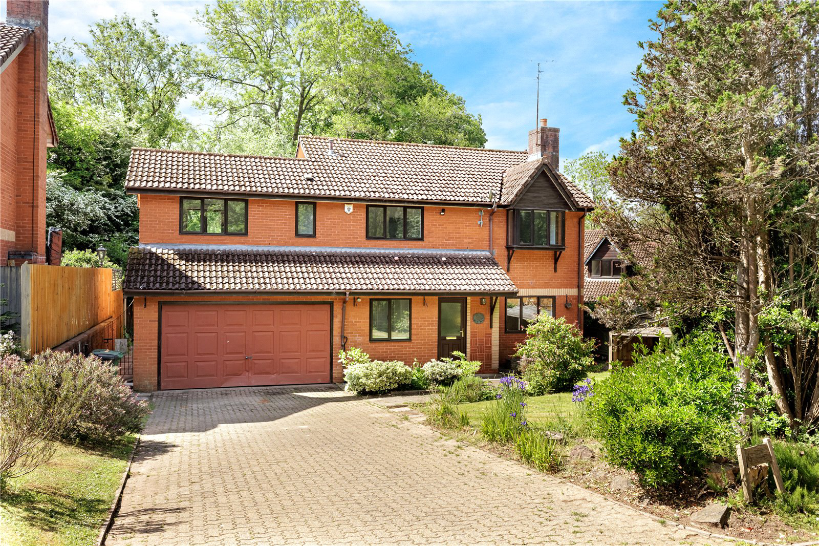 Churchill Close, Lisvane, Cardiff, CF14