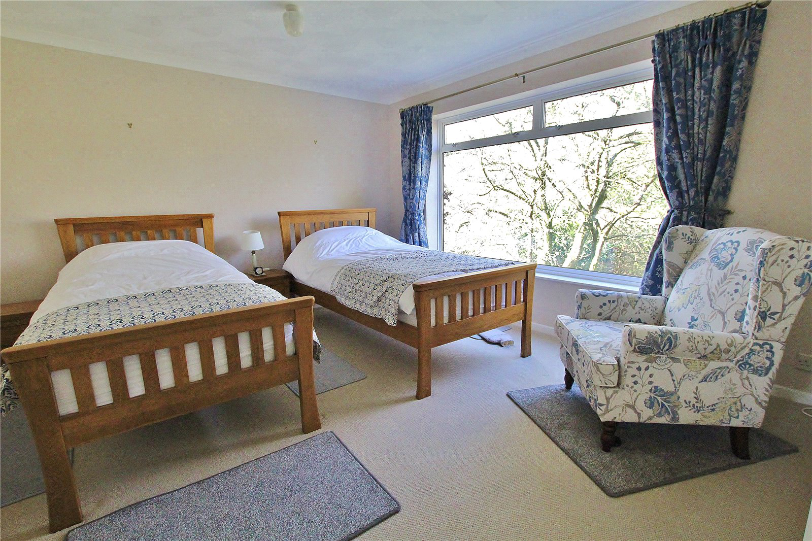 Pennant Crescent, Lakeside, Cardiff, CF23, photo 9