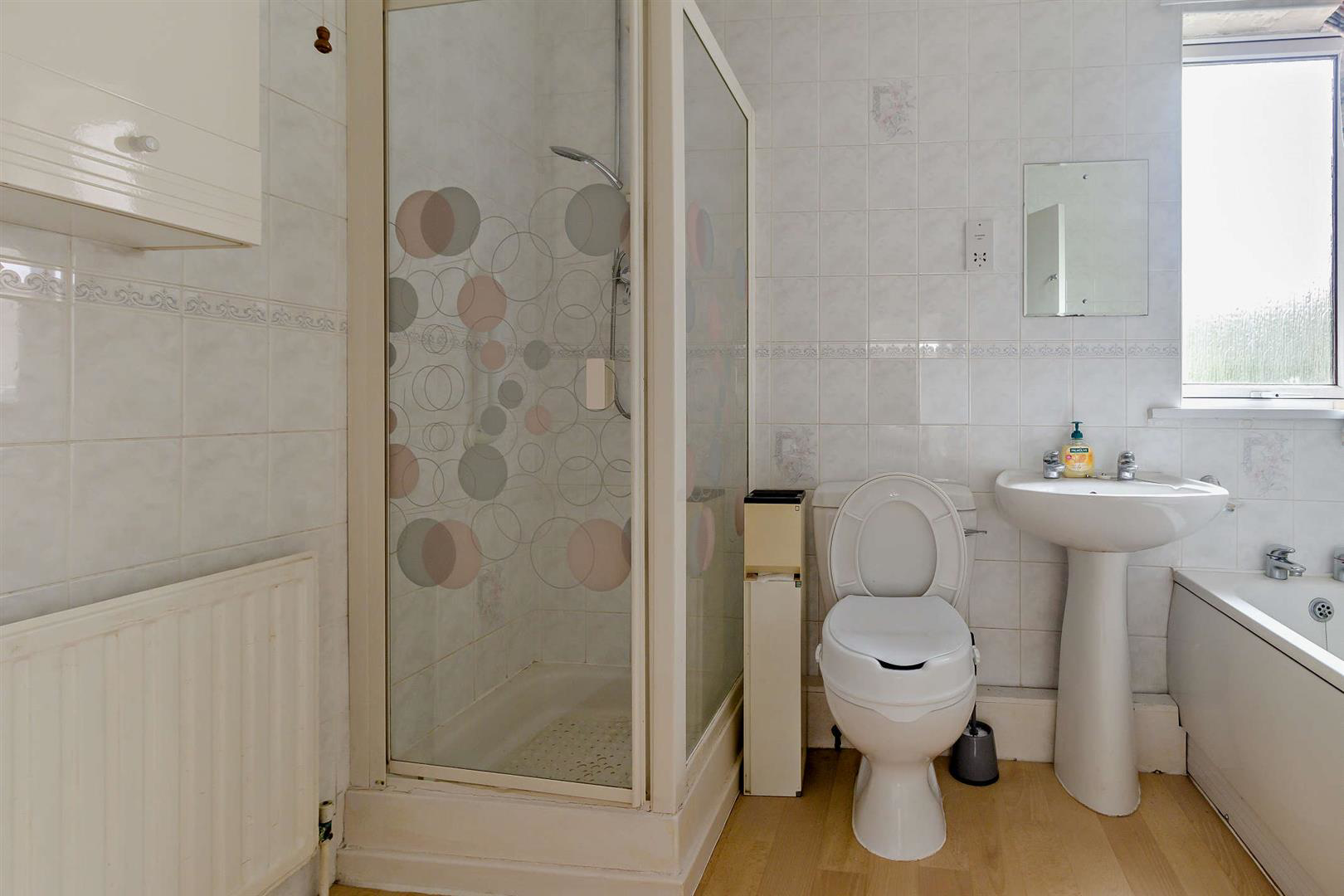 8689200-interior03-800.jpg