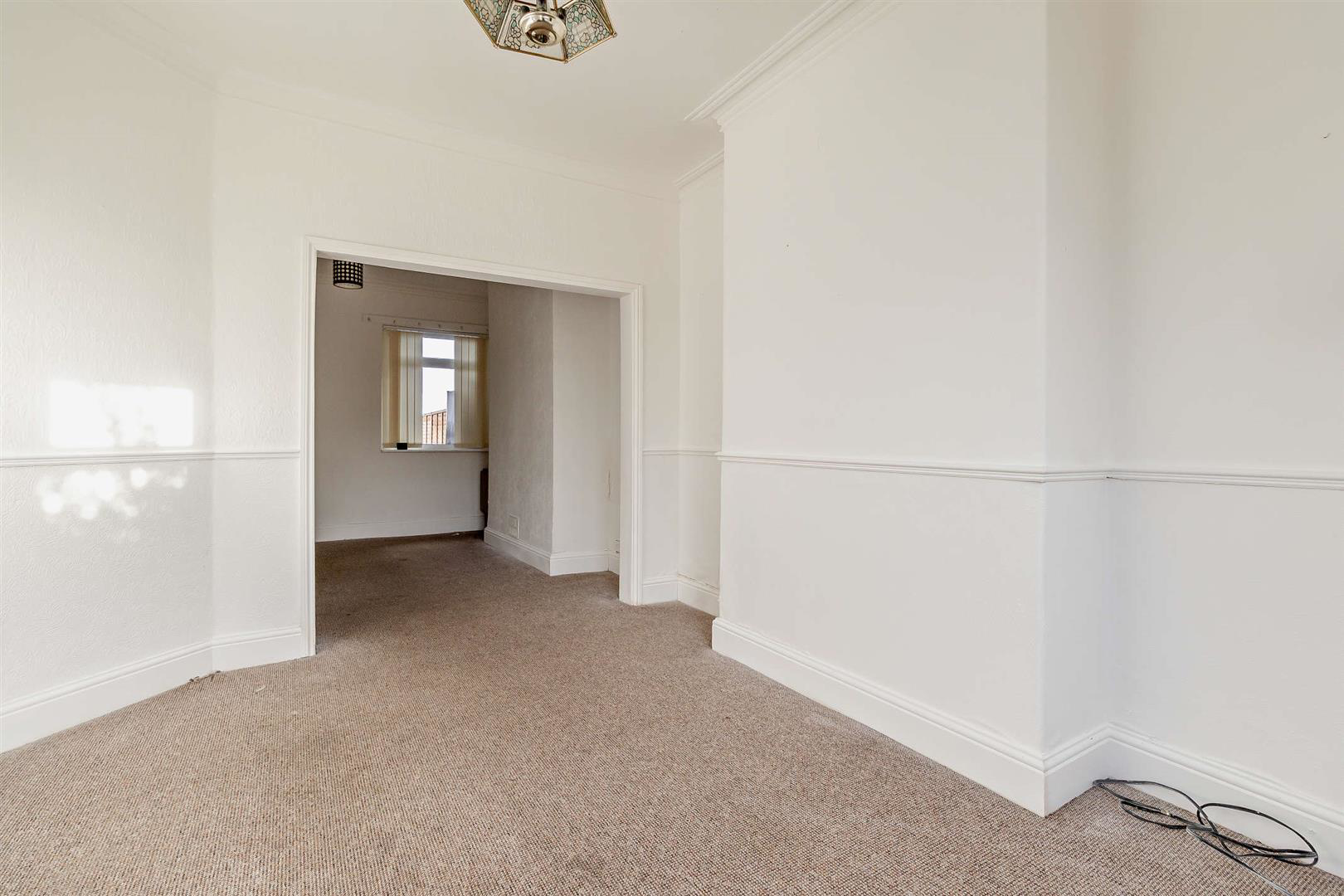 Springwell Lane, Balby, Doncaster, photo 5