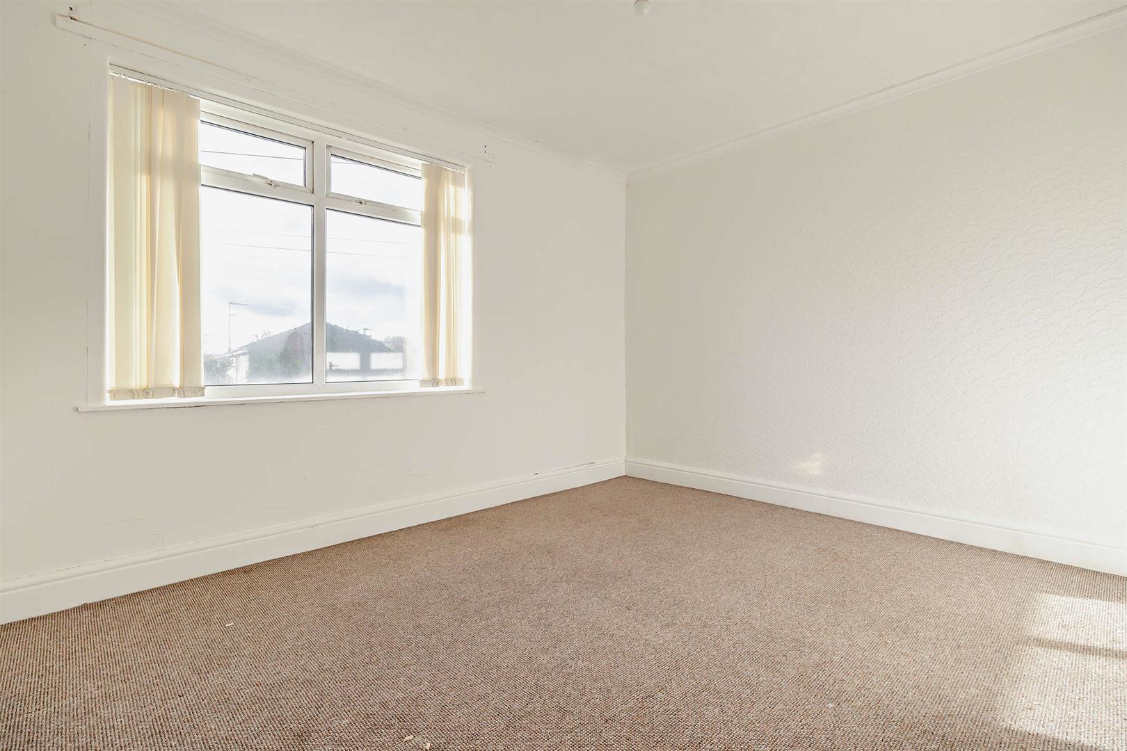Springwell Lane, Balby, Doncaster, photo 7