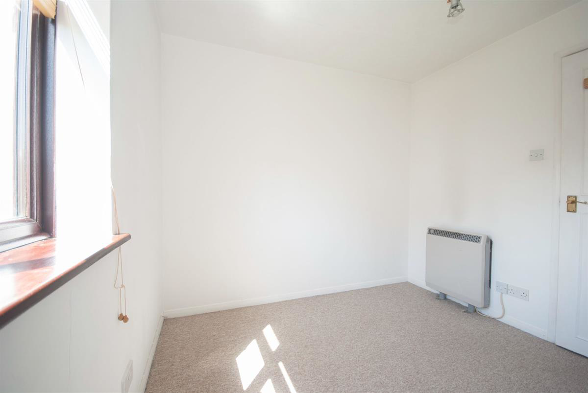 Queens Court,  Queens Avenue, Leigh-on-Sea, photo 8