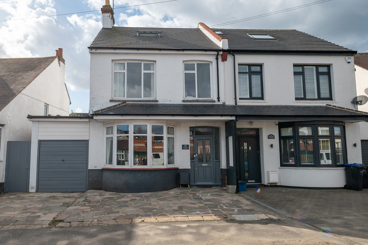 Westleigh Avenue, Leigh-on-sea, SS9 2