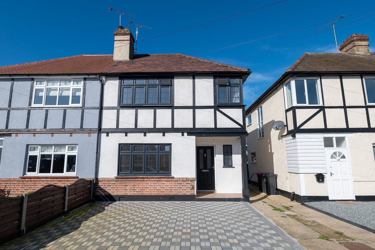 Beechmont Gardens, Southend-on-sea, SS2 6