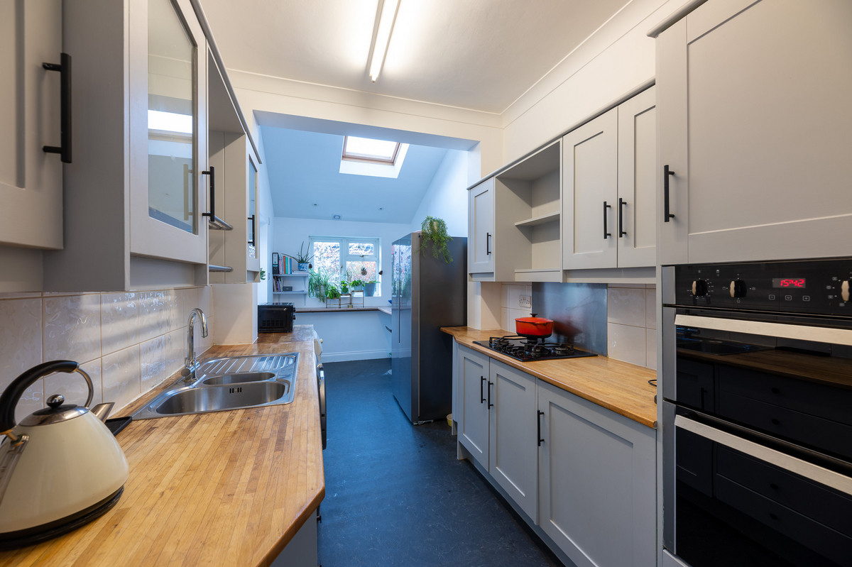 Westleigh Avenue, Leigh-on-sea, SS9 2, photo 4