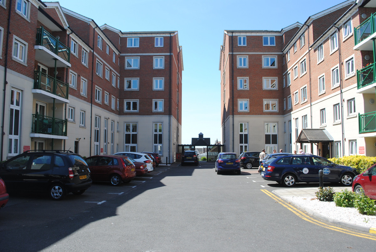 Hamlet Court Road, Westcliff-on-sea, SS0 7