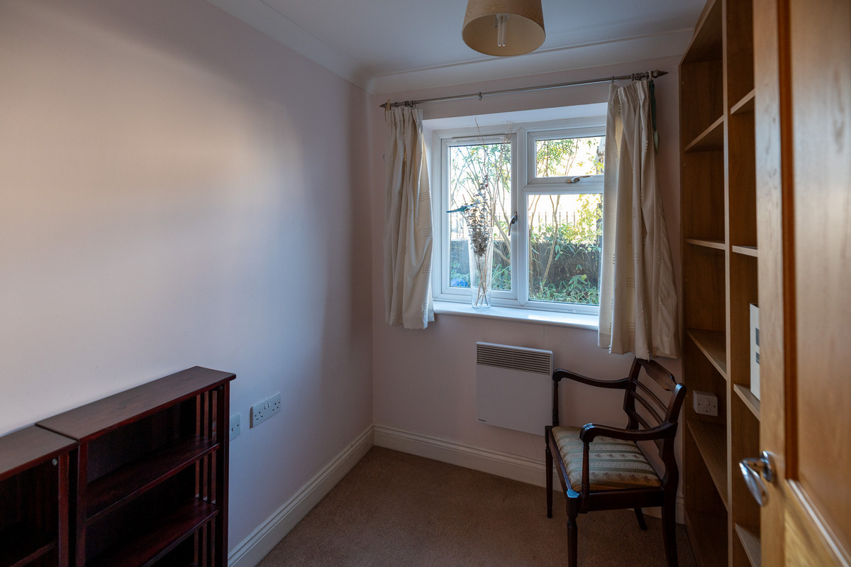 London Road, Benfleet, SS7 2, photo 5