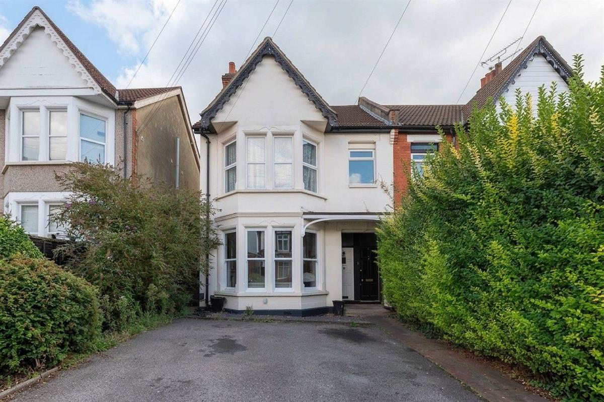 Satanita Road, Westcliff-on-Sea
