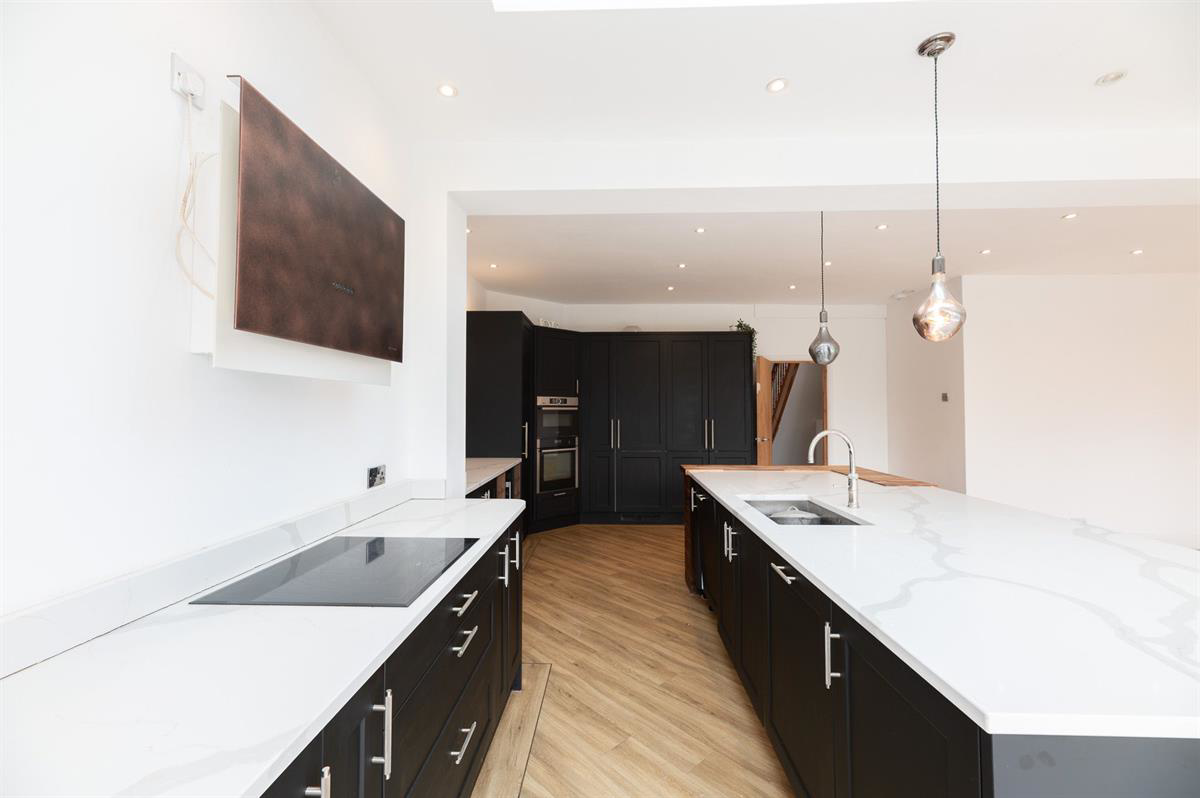 Walker Drive, Leigh-on-Sea, photo 18