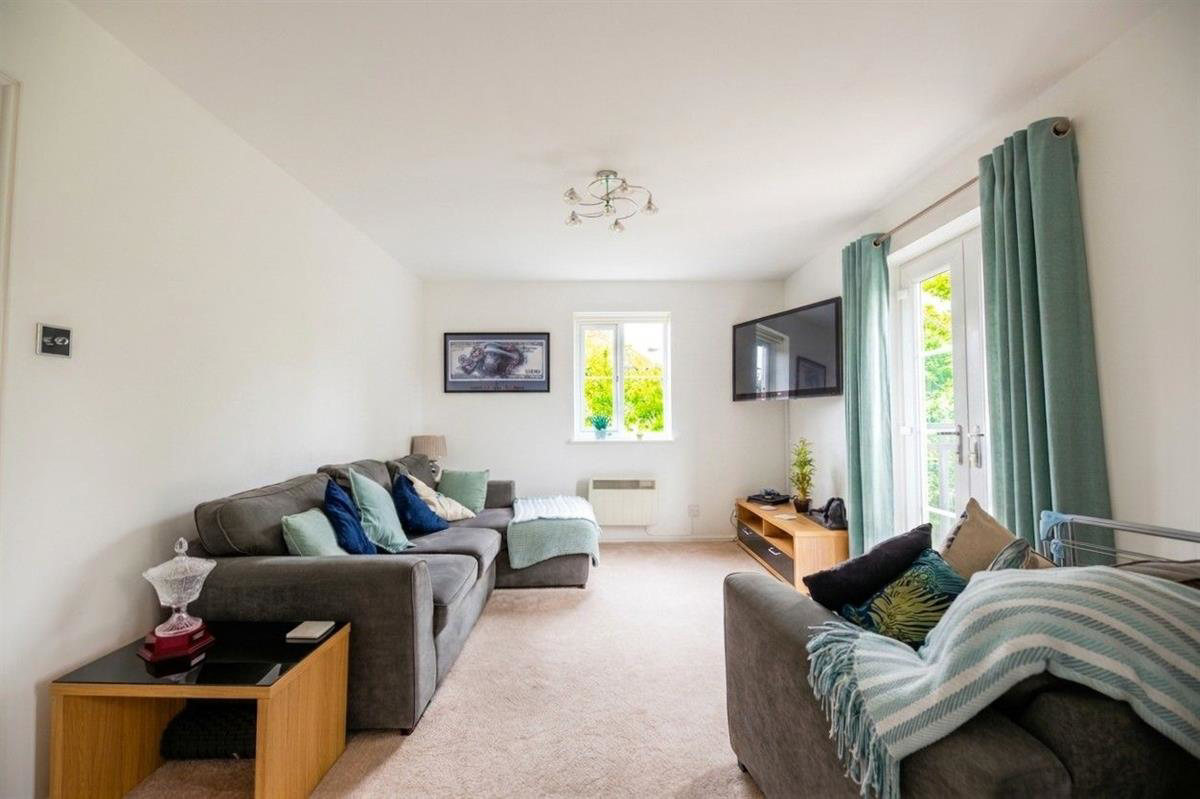 Spencer House, Ensign Close, Leigh-on-Sea, photo 5