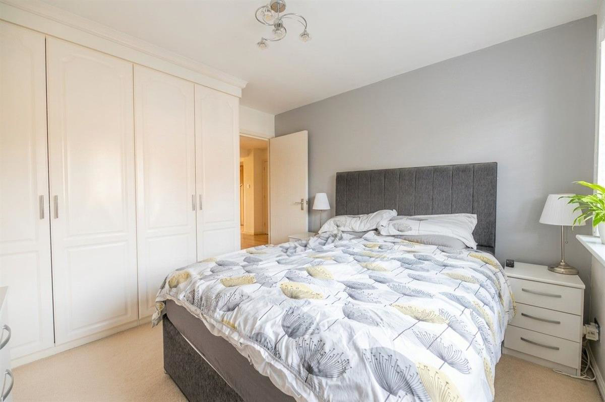 Spencer House, Ensign Close, Leigh-on-Sea, photo 8