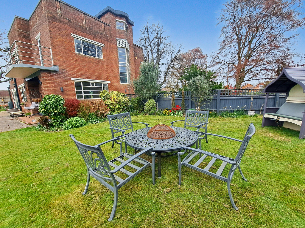Station Road, Long Sutton, photo 32
