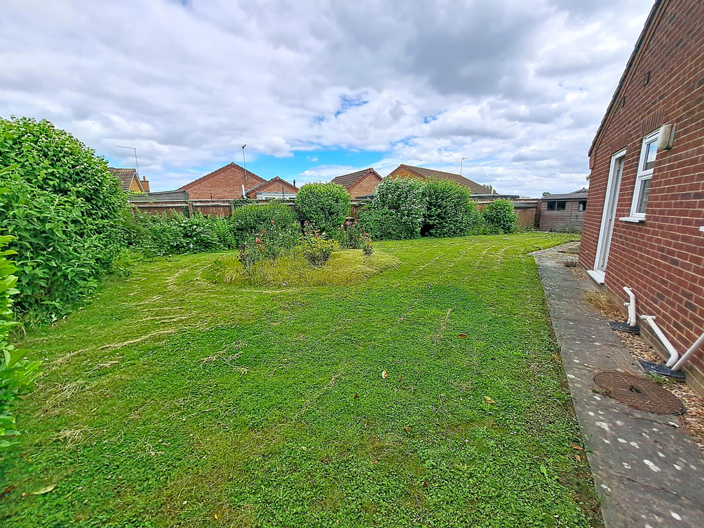 Bertie Close, Long Sutton, photo 4